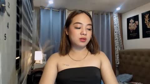 studqueendomi online show from 01-11-26, 10:04