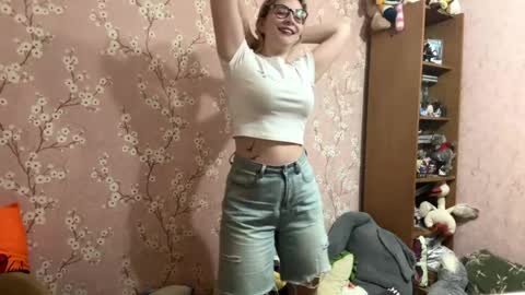 Anna online show from 05-16-26, 06:10