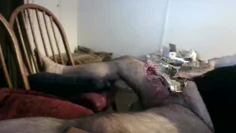 Snapshot of stugots42 chatting on 10-16-25, 04:57 stugots42 online show from 10-16-25, 04:57