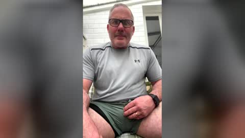 Snapshot of stumpyj2266 chatting on 04-14-26, 02:45 stumpyj2266 online show from 04-14-26, 02:45