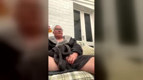 Snapshot of stumpyj2266 chatting on 05-19-26, 05:03 stumpyj2266 online show from 05-19-26, 05:03