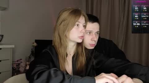 Adam Eva online show from 10-25-25, 09:42