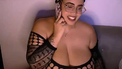 Snapshot of stweetemmac1 chatting on 03-31-26, 02:13 stweetemmac1 online show from 03-31-26, 02:13