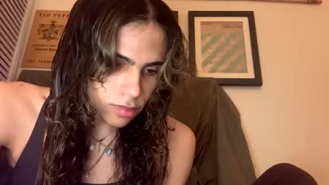 Snapshot of stxllaxcx chatting on 04-25-26, 07:55 stxllaxcx online show from 04-25-26, 07:55