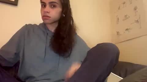 Snapshot of stxllaxcx chatting on 05-22-26, 12:00 stxllaxcx online show from 05-22-26, 12:00