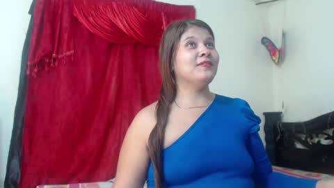 Stylevoluptuousvycky online show from 02-16-25, 10:54