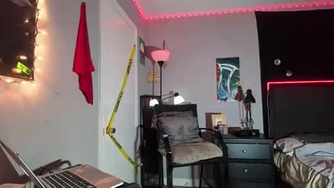 Hot Chocolate online show from 11-01-25, 03:52