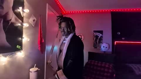 Hot Chocolate online show from 12-02-25, 03:56