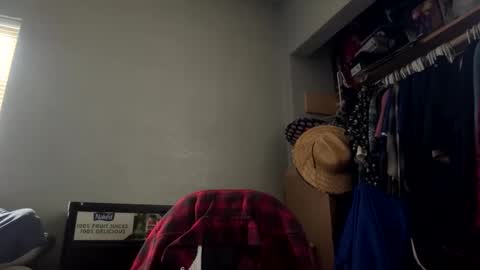 suavecito67 online show from 11-27-25, 03:58