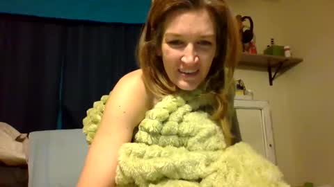 sub4you69brat online show from 01-12-25, 05:13