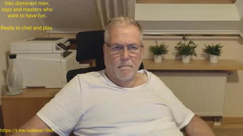 subbear1968 online show from 05-18-26, 08:14