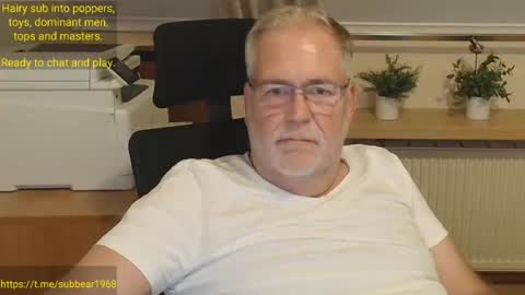 Snapshot of subbear1968 chatting on 07-04-26, 10:05 subbear1968 online show from 07-04-26, 10:05