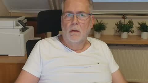 Snapshot of subbear1968 chatting on 07-05-26, 07:54 subbear1968 online show from 07-05-26, 07:54