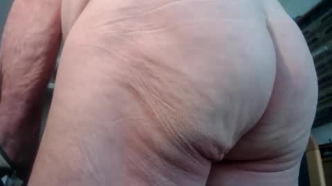 Snapshot of subibuns chatting on 03-12-26, 01:39 Marcel online show from 03-12-26, 01:39