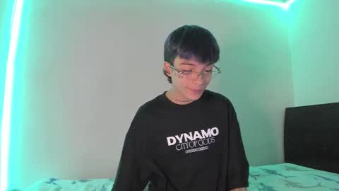 Snapshot of submissive_boyy_ chatting on 01-21-25, 02:59 nico online show from 01-21-25, 02:59