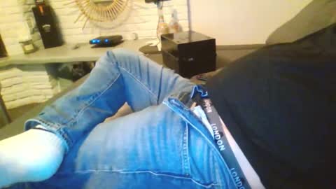 Snapshot of submissivguy chatting on 09-28-25, 06:57 submissivguy online show from 09-28-25, 06:57