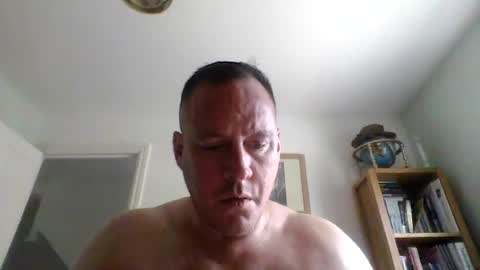 Snapshot of subpig84 chatting on 08-04-26, 12:08 Sub Male online show from 08-04-26, 12:08