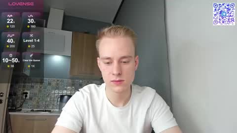 Snapshot of successful_kevin chatting on 11-21-25, 06:39 Kevin online show from 11-21-25, 06:39