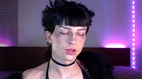 Angel  online show from 09-25-25, 08:29