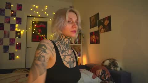 succubus_66 online show from 02-24-25, 03:31