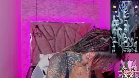 Snapshot of succubus_girl_ chatting on 12-03-24, 12:06 Alexy online show from 12-03-24, 12:06