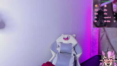 Snapshot of succubus_girl_ chatting on 12-28-24, 12:03 Alexy online show from 12-28-24, 12:03