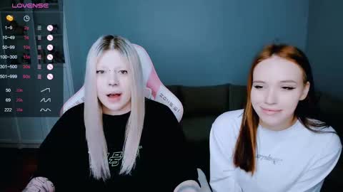 Snapshot of succubus_leslie chatting on 02-16-25, 11:16 succubus_leslie online show from 02-16-25, 11:16