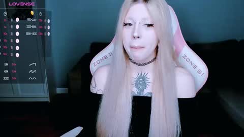 succubus_leslie online show from 11-06-25, 10:21