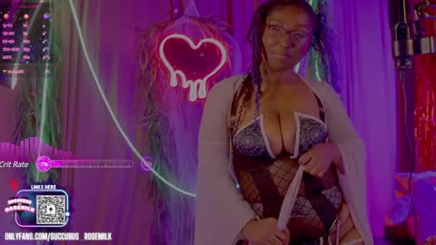 Snapshot of succubus_rosemilk chatting on 12-03-24, 07:10 Succubus RoseMilk online show from 12-03-24, 07:10