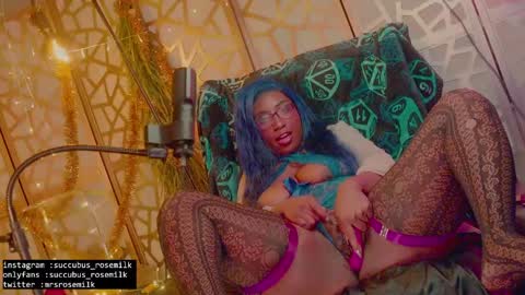 Snapshot of succubus_rosemilk chatting on 01-24-25, 04:48 Succubus RoseMilk online show from 01-24-25, 04:48