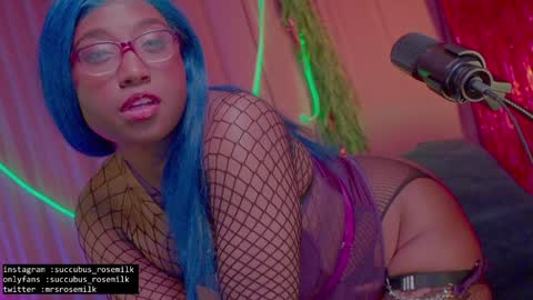 Snapshot of succubus_rosemilk chatting on 01-28-25, 02:32 Succubus RoseMilk online show from 01-28-25, 02:32