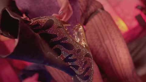 Snapshot of succubus_rosemilk chatting on 10-18-25, 12:57 Succubus RoseMilk online show from 10-18-25, 12:57