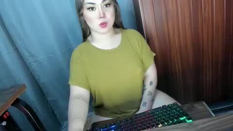 Millany online show from 05-24-26, 03:44