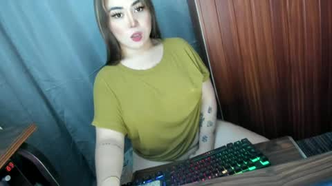 Millany online show from 06-26-26, 03:22