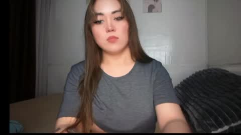 Millany online show from 07-10-26, 03:22