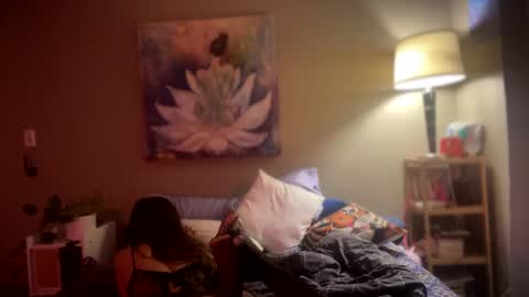 Snapshot of suckmythong410104 chatting on 12-11-24, 05:10 SaraSabeen online show from 12-11-24, 05:10