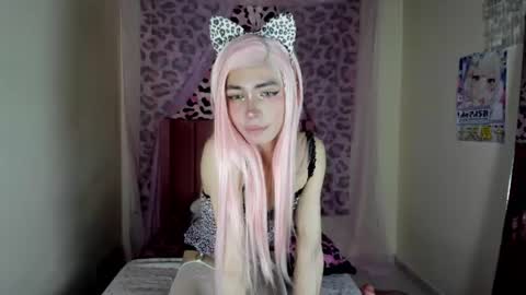 sue online show from 07-12-26, 04:14