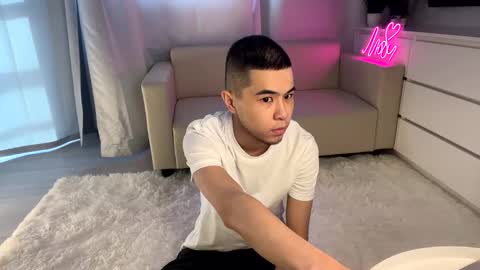 Emmy online show from 02-08-25, 09:13