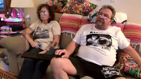 Snapshot of suenixon chatting on 10-02-25, 01:23 suenixon online show from 10-02-25, 01:23