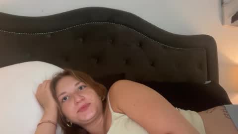 suerrab3304 online show from 06-24-26, 07:24