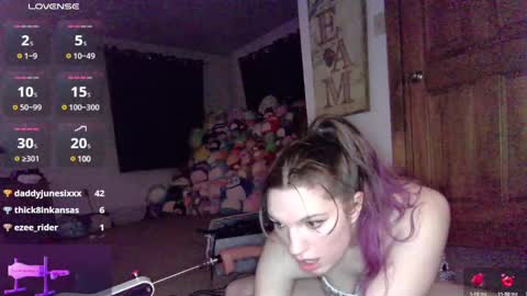 Nikki Sabel online show from 02-05-25, 10:55