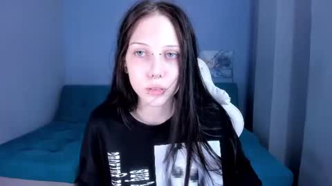 Snapshot of sugar_bunny_girl chatting on 06-29-26, 04:52 Ariana online show from 06-29-26, 04:52