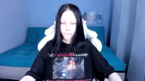 Snapshot of sugar_bunny_girl chatting on 07-16-26, 05:35 Ariana online show from 07-16-26, 05:35