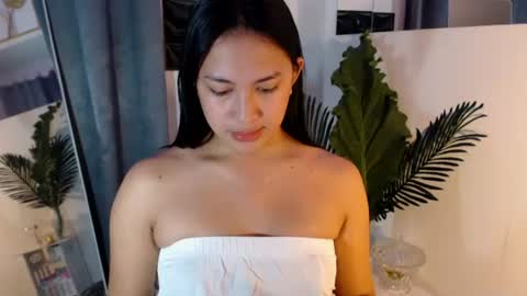 sugar_chloe17 online show from 03-11-25, 08:09