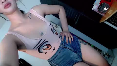 Snapshot of sugar_hally chatting on 02-27-25, 08:31 your ultimate goddess online show from 02-27-25, 08:31