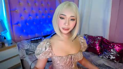 Snapshot of sugar_hally chatting on 09-29-25, 06:46 your ultimate goddess online show from 09-29-25, 06:46