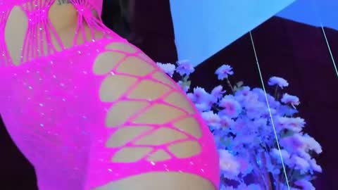 Sugar online show from 10-13-25, 05:57