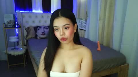 sugar_pinay18x online show from 12-14-25, 11:09