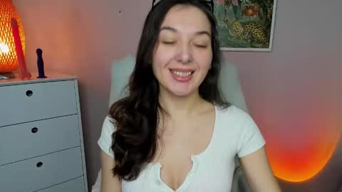 Megan online show from 11-18-25, 07:35