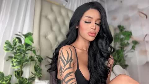 Snapshot of sugarhoneysw8 chatting on 09-25-25, 04:38 Jess online show from 09-25-25, 04:38